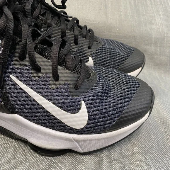 Nike Lebron Witness lV Black And White BV7427-001 Size 8.5 - Picture 4 of 9